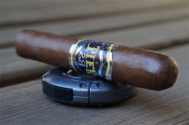 can cigars give you a buzz